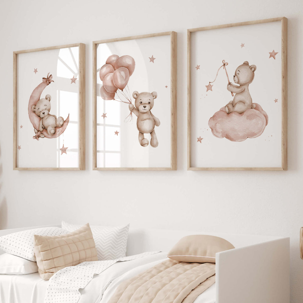 Neutral nursery decor