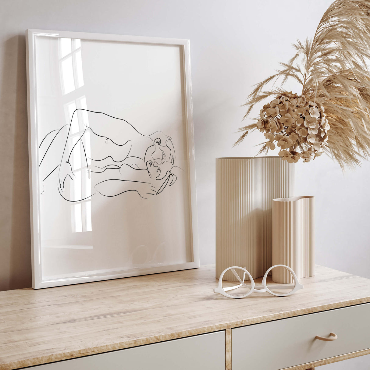 Couple silhouette line art print for minimalist home decor, living room decor, sex home decor, bedroom decor.