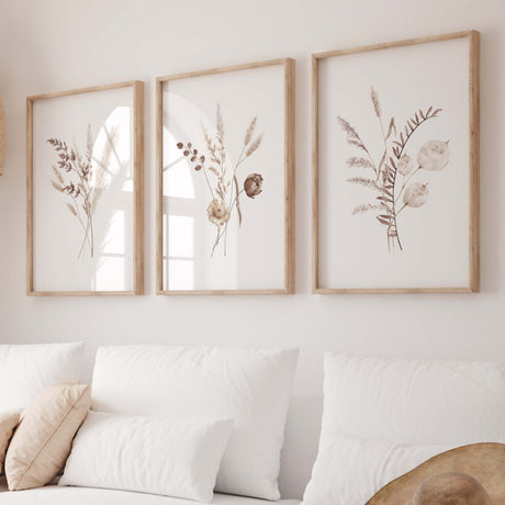 Calming dried flower illustrations as printable home decor

